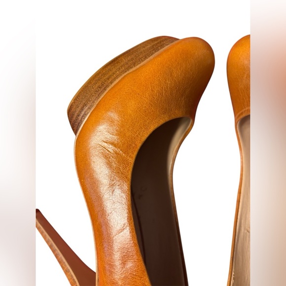 Dolce Vita Tan Leather Heels Elegant Design - Picture 10 of 12